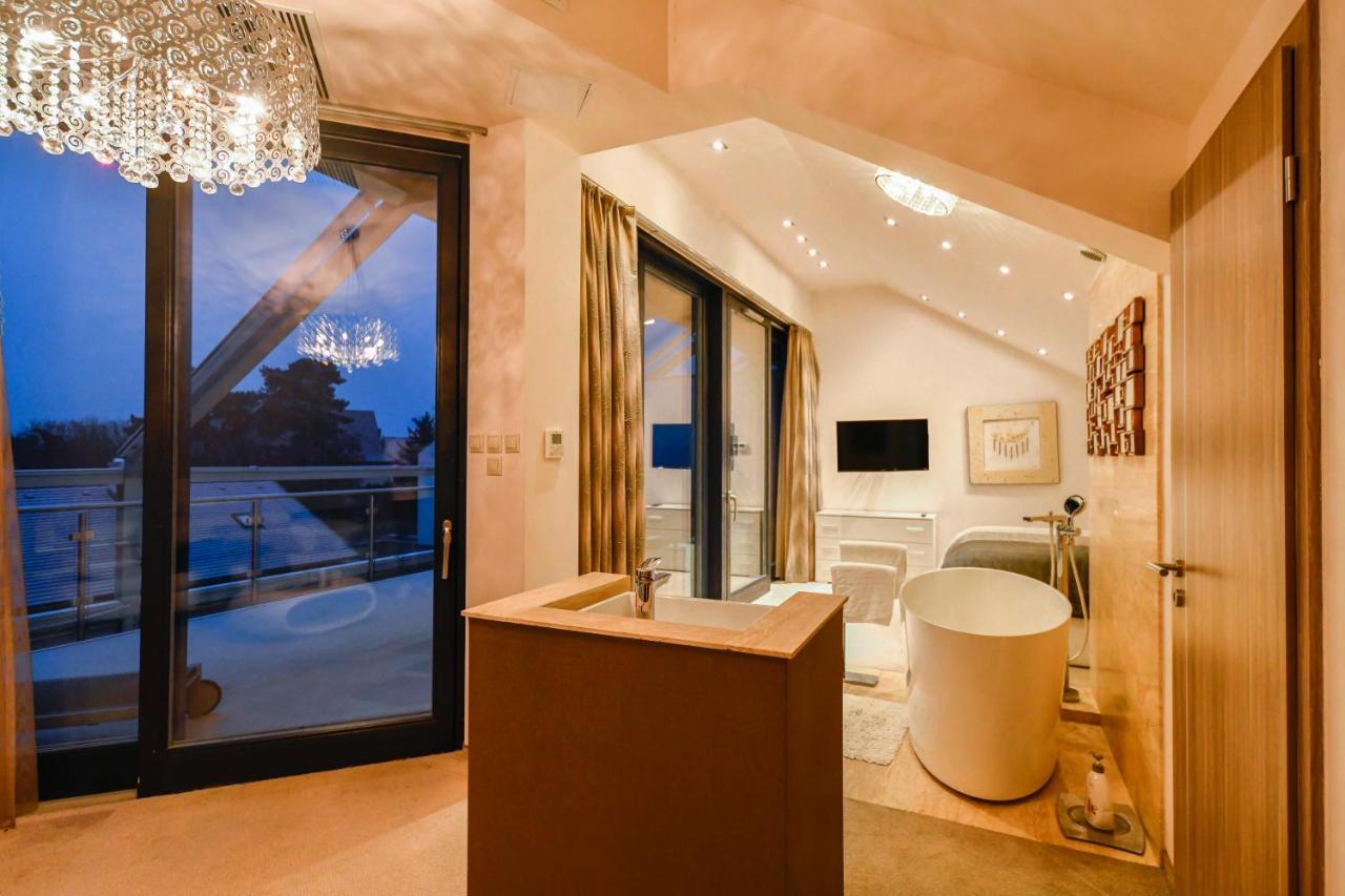 Villapark Luxury Apartman Balatonfuered المظهر الخارجي الصورة